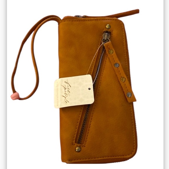 NWT Free People Vegan cognac brown wallet wristlet - Picture 1 of 10